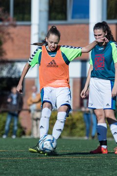 Bild 30 - B-Juniorinnen SV Henstedt Ulzburg - SG Weststeinburg : Ergebnis: 4:0